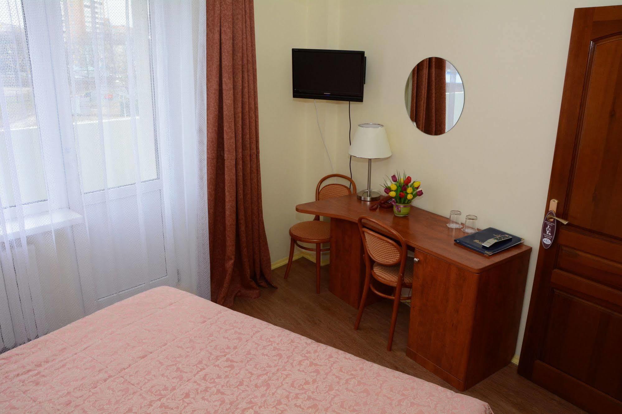 Voyage Hotel Μινσκ Εξωτερικό φωτογραφία